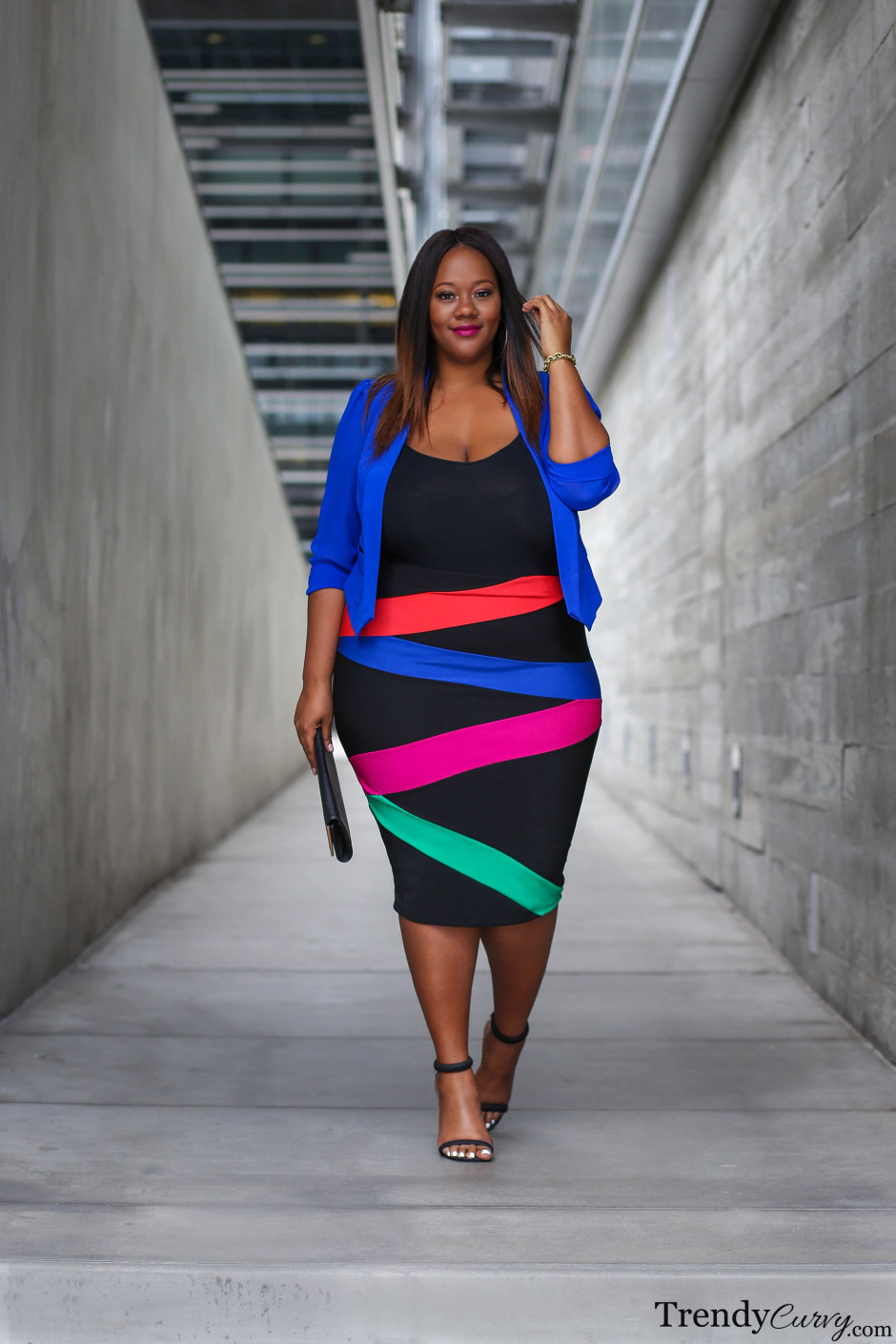 Vibrant Style - Trendy Curvy