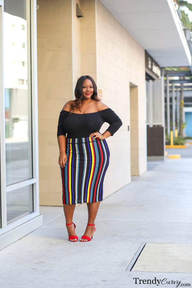 Plus Size Striped Skirt Outfit