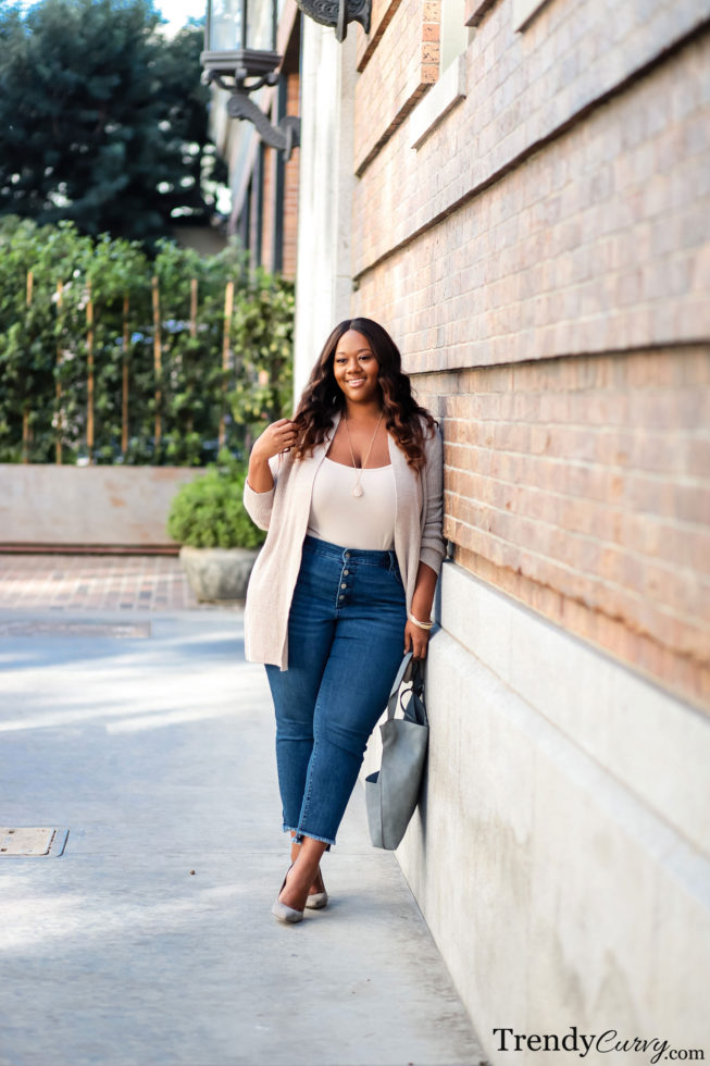 Trendy Curvy - My best of 2019 looks are up on TrendyCurvy.com! Wow, this  is the last Sunday of the year. We are about to start a new decade and I'm  just