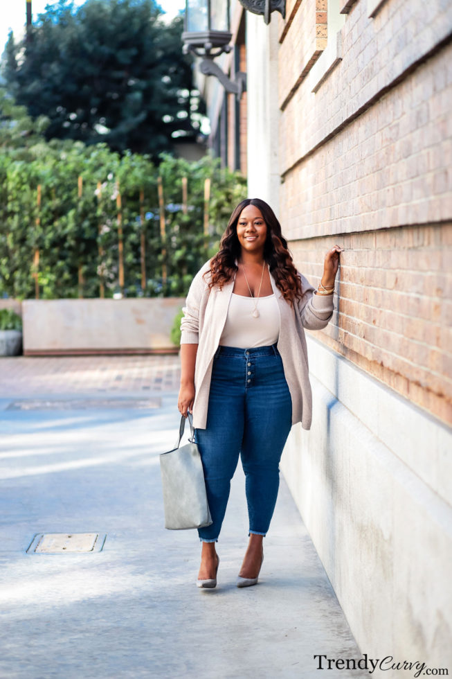 Trendy Curvy - My best of 2019 looks are up on TrendyCurvy.com! Wow, this  is the last Sunday of the year. We are about to start a new decade and I'm  just