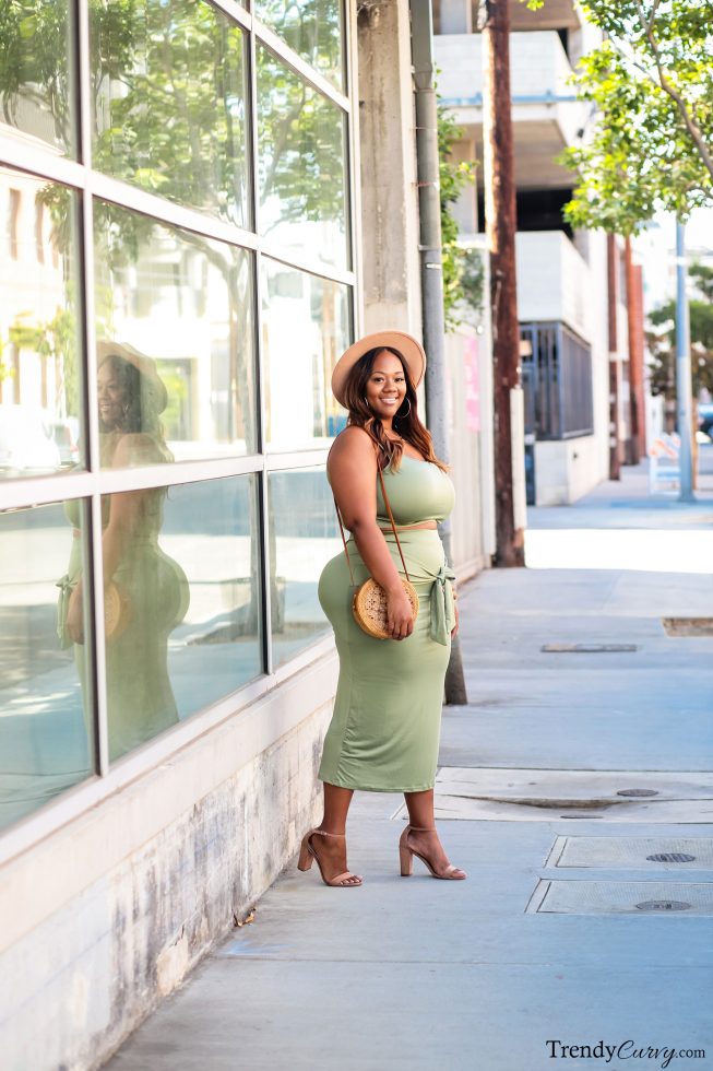 Trendy Curvy - My best of 2019 looks are up on TrendyCurvy.com! Wow, this  is the last Sunday of the year. We are about to start a new decade and I'm  just